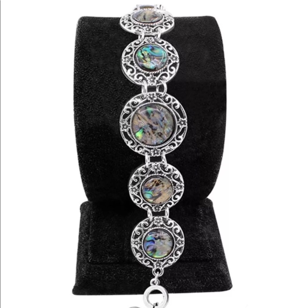 5 ⭐️Rated 7-8" Silver Abalone Shell Bracelet!